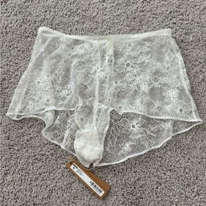 SKIMS White Lace Women's Panties